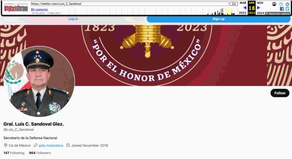 Desde el año pasado la cuenta que el secretario de la Defensa Luis Crescencio Sandoval cerró ha sido utilizada para usurpar su identidad sin que la Sedena hiciera algo al respecto.