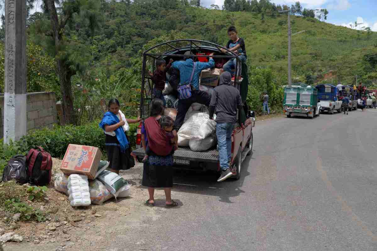 Personas desplazadas por la violencia en Chiapas. Foto: Cuartoscuro