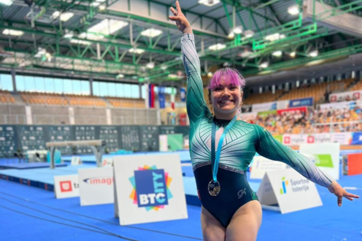Alexa moreno gana oro en el mundial de gimnasia.