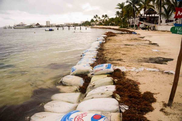 Playas Cancún ciclón tropical