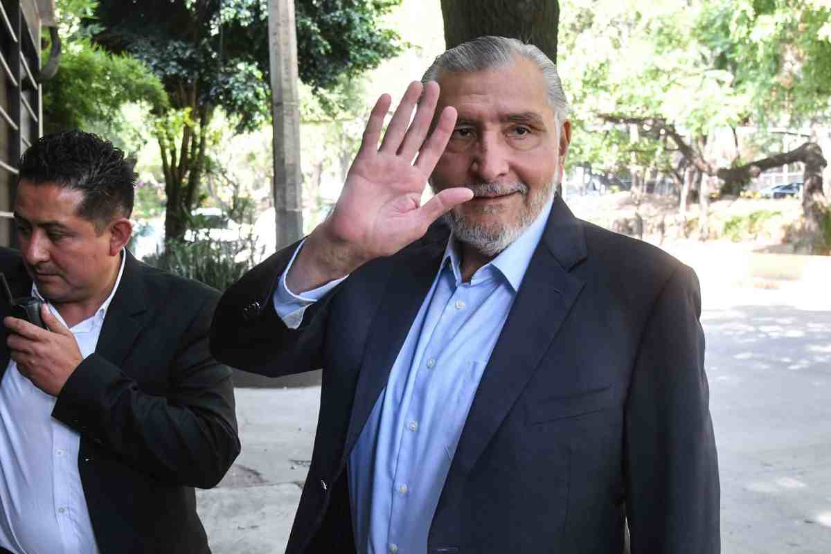 Adán Augusto López senado bancadas Morena exfuncionarios