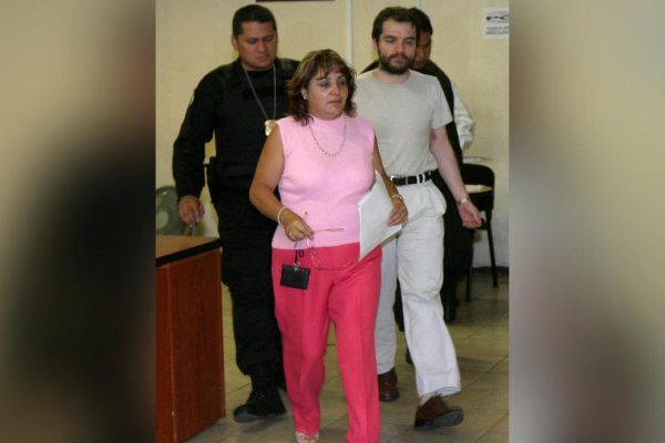 Carlos Ahumada en la oficina del Ministerio Público