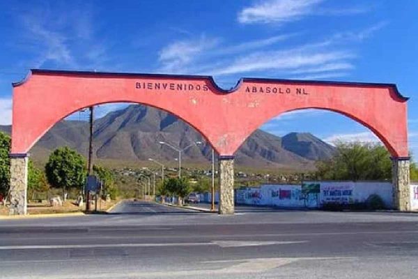 entrada a abasolo, nuevo león, de donde era el secretario de seguridad hallado muerto