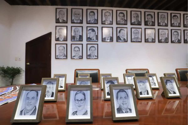 sala gobernadores en puebla, donde se rindió homenaje a mario marín y al presunto feminicida de cecilia monzón