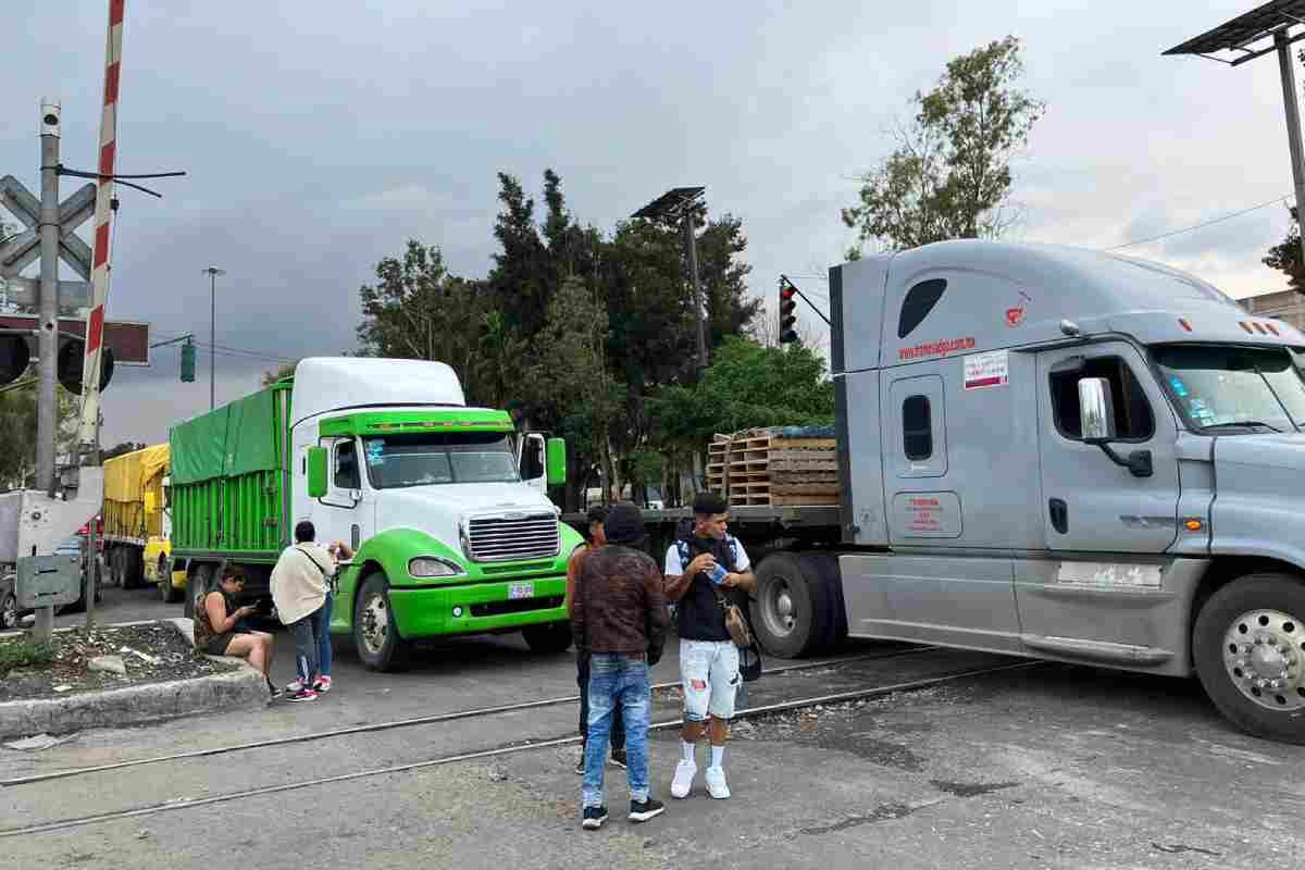 bloqueo Texcoco Neza combustible