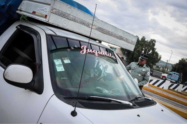 Bloqueo en la autopista México-Puebla.