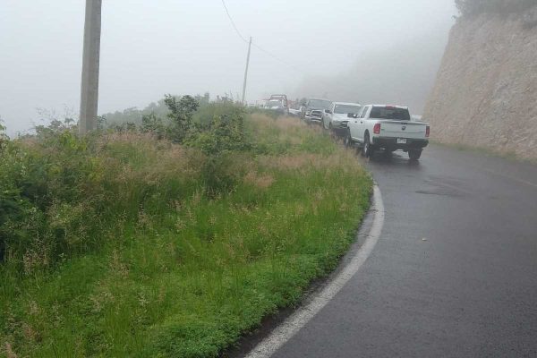 autoridades en labores de rescate de cuerpos del alcalde electo de bolaños, jalisco, y su acompañante
