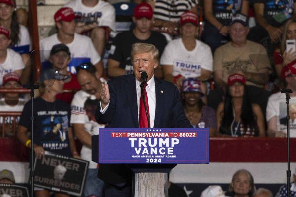 Donald Trump aumentó la recaudación para su campaña tras el atentado en su contra