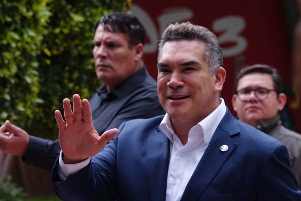 alejandro moreno, político que ganó la reelección del pri