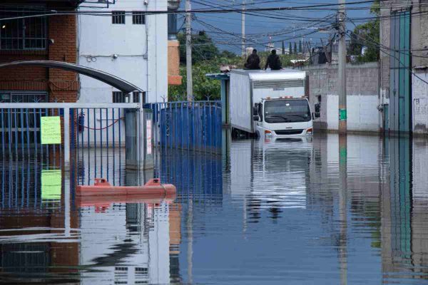 Inundaciones en colonias del municipio de Chalco. Foto: Sharenii Guzmán