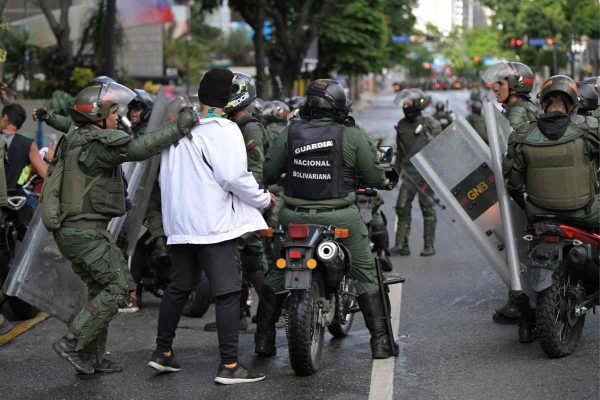 Protesta en Venezuela por reelección de Nicolás Maduro
