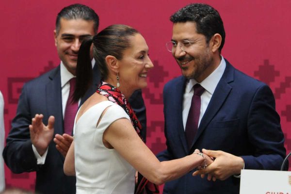 Sheinbaum y Martí Batres