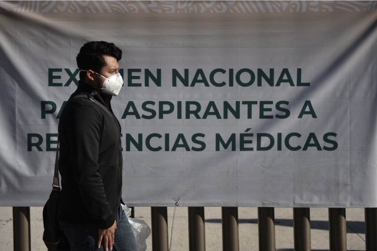 fraude examen residencias mexico