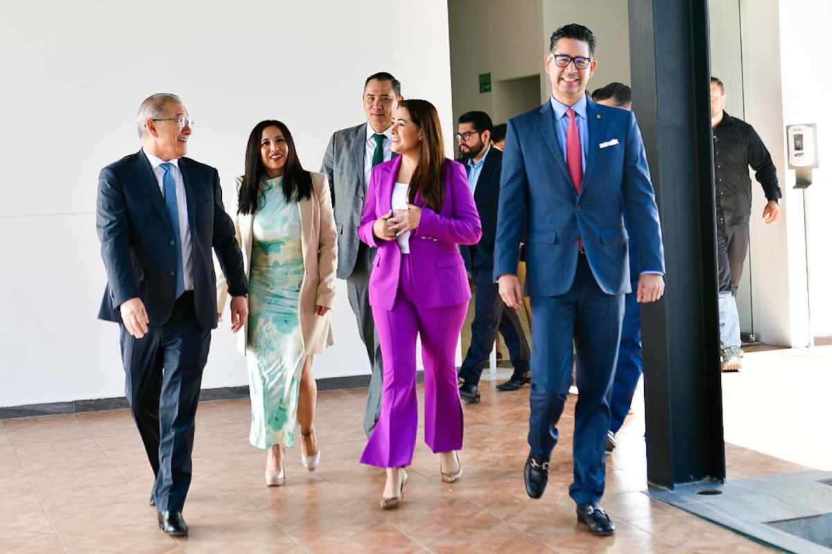 Gobernadora de Aguascalientes, Tere Jiménez, en reunión sobre entornos laborales seguros