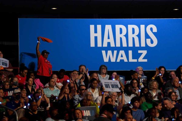 mitin Kamala Harris Pensilvania
