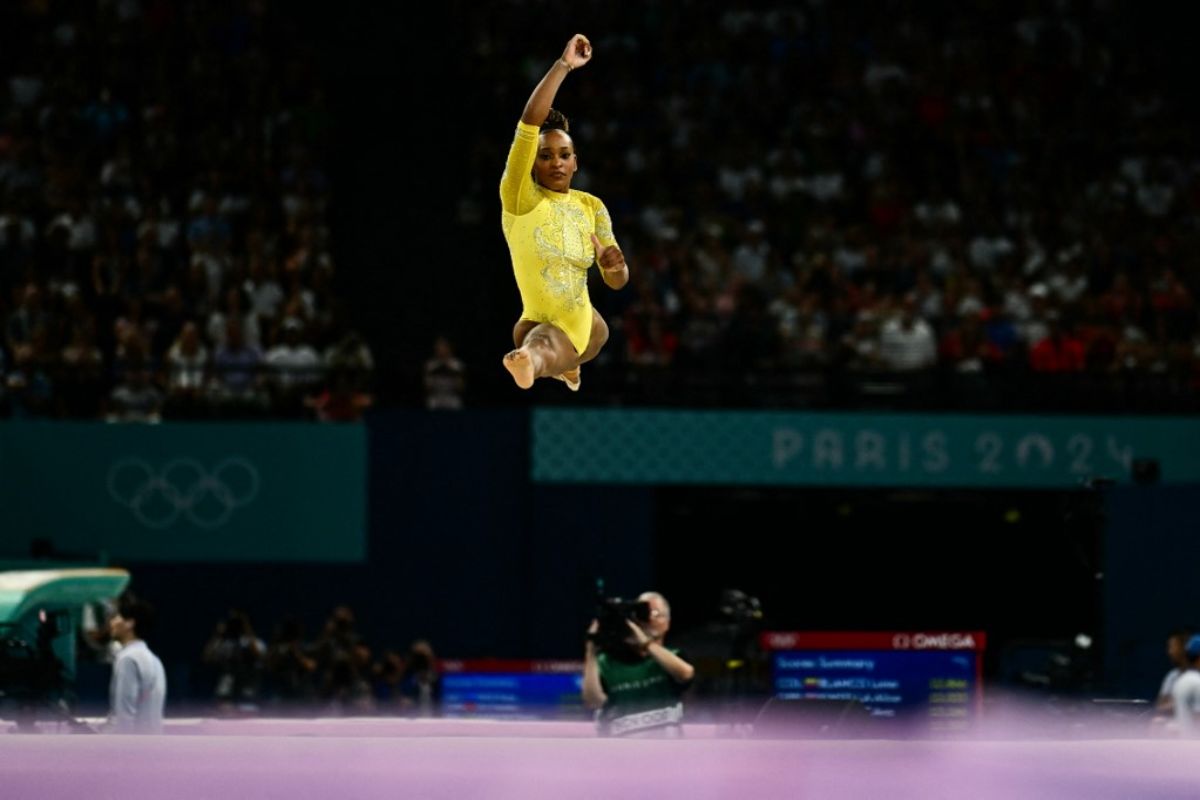 rebeca andrade all around paris 2024