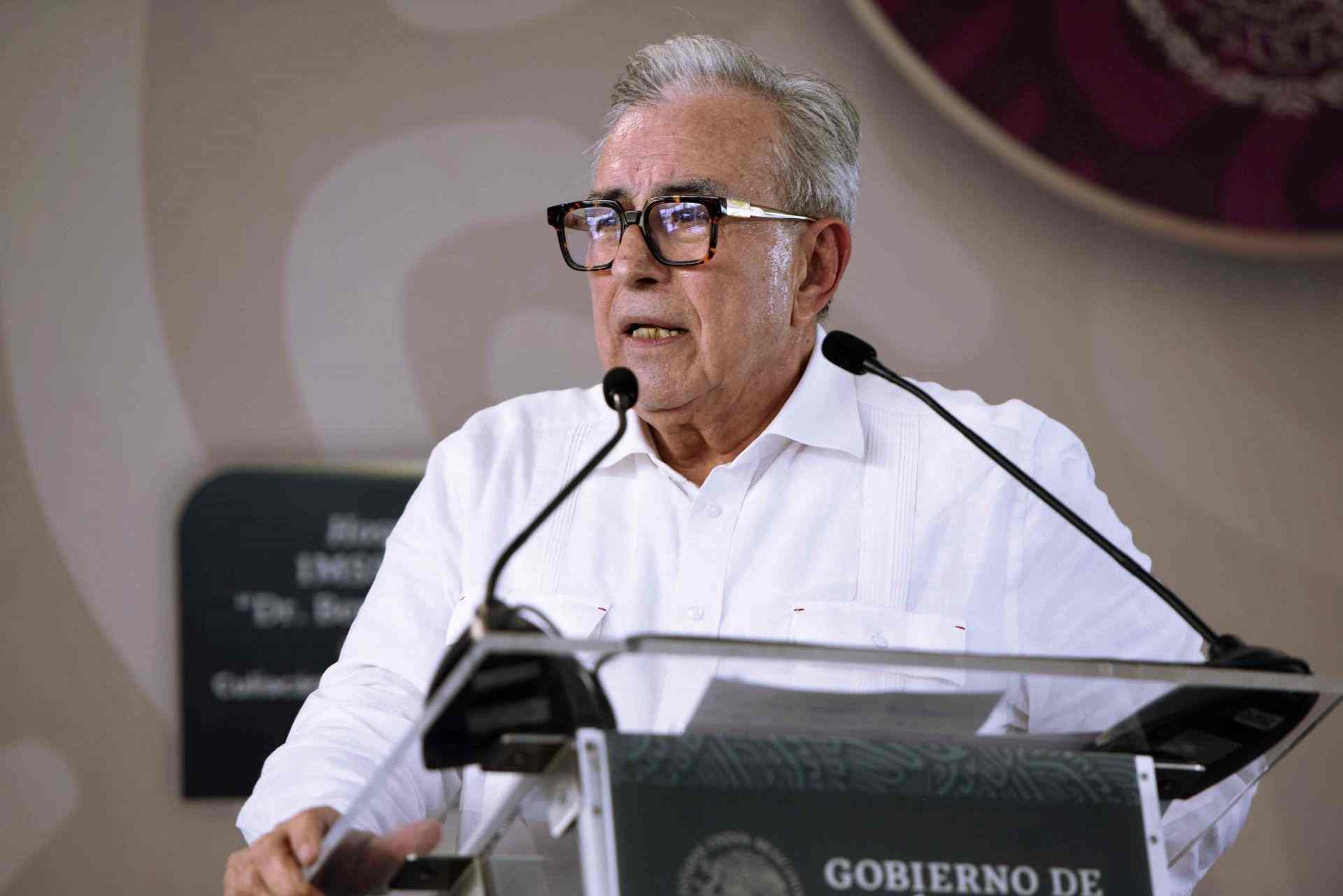 Rubén Rocha Moya negó que tendría una reunión con el "Mayo" Zambada, Joaquín Guzmán y Héctor Cuén.
