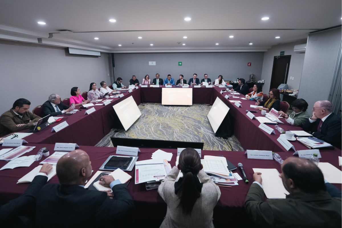 Claudia Sheinbaum con gobernadores