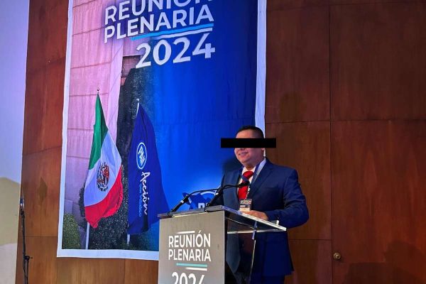 Carlos Antonio ‘N’, alcalde electo de Coquimatlán, Colima, detenido por su presunta responsabilidad en los delitos de abuso sexual y pronografía en agravio de un menor de edad