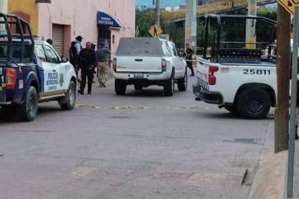 escena del ataque armado en contra del hijo del alcalde electo de comonfort, guanajuato