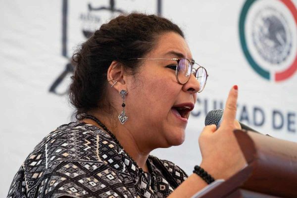 Ministra Lenia Batres