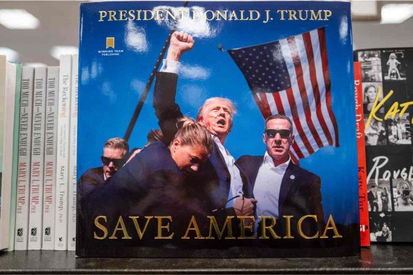 Libro de Donald Trump sobre sus vivencias