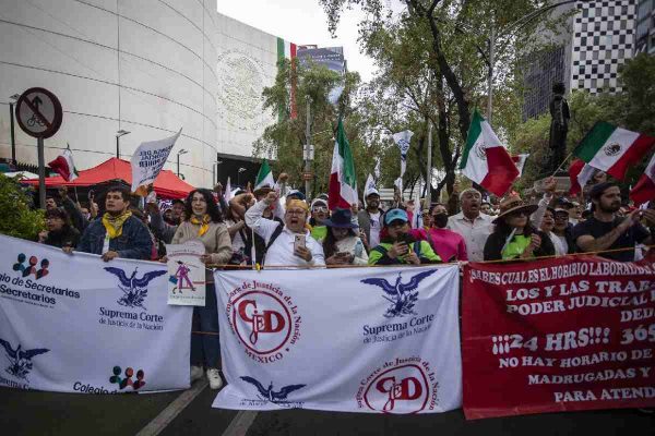 protestas en contra de la reforma judicial que se discute en el senado