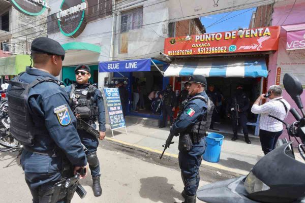 Policías Oaxaca Universidad Anáhuac 