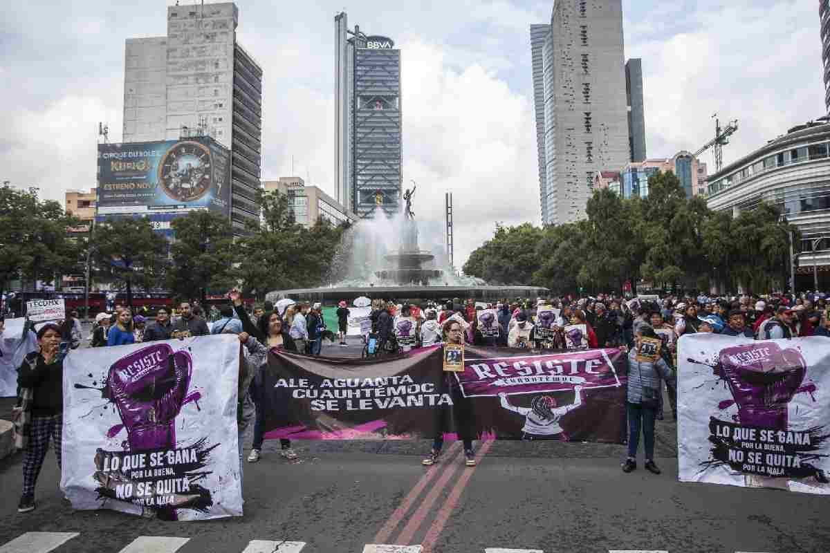 alessandra rojo de la vega protesta