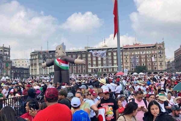 asistentes último informe de gobierno amlo