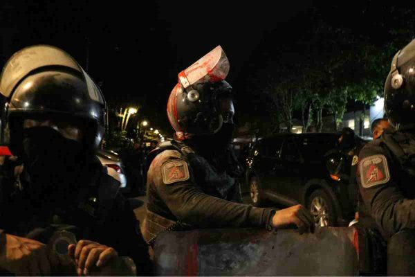 decenas-de-heridos-y-detenidos-saldo-de-una-protesta-en-xochimilco (1)