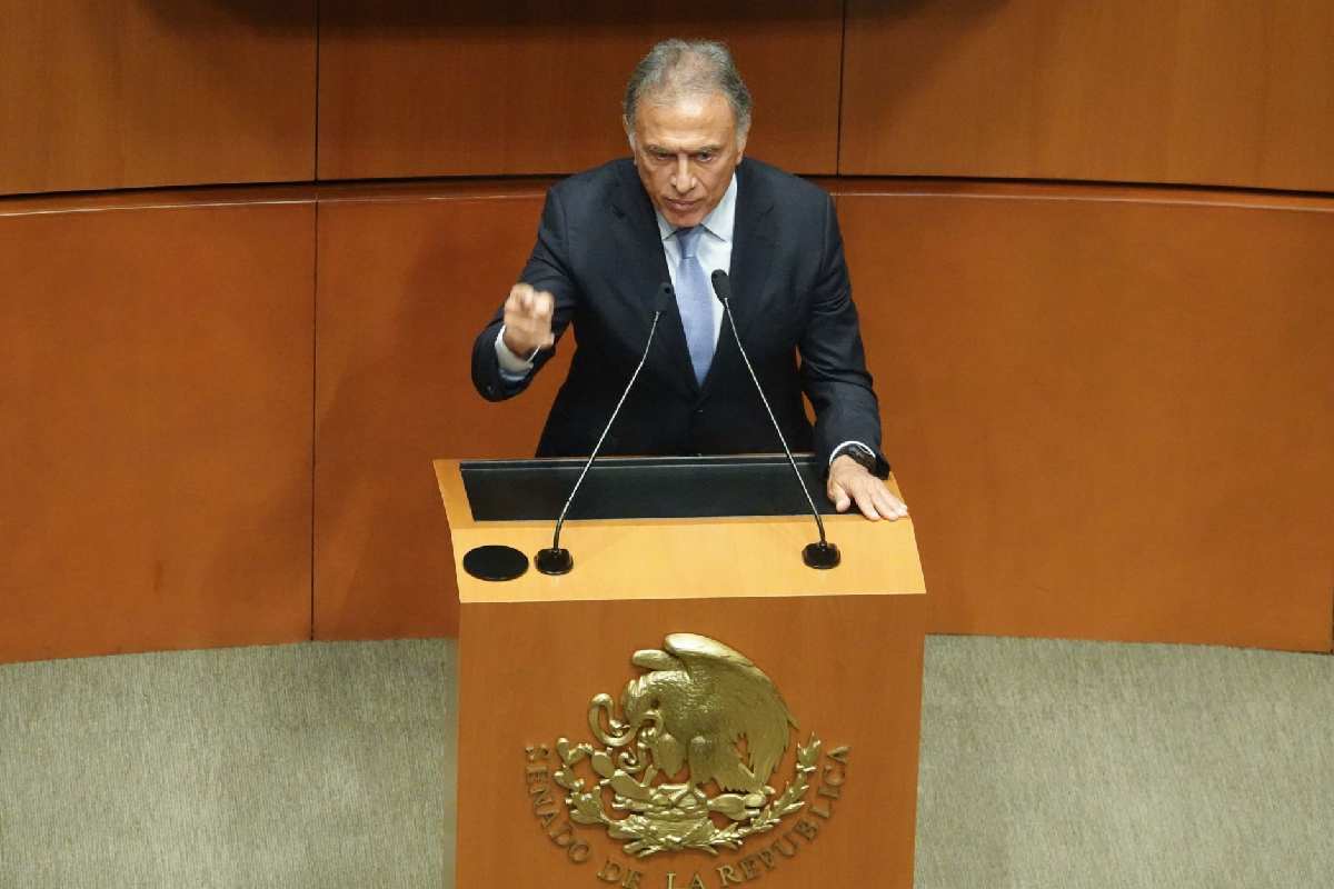 pan yunes linares expulsion