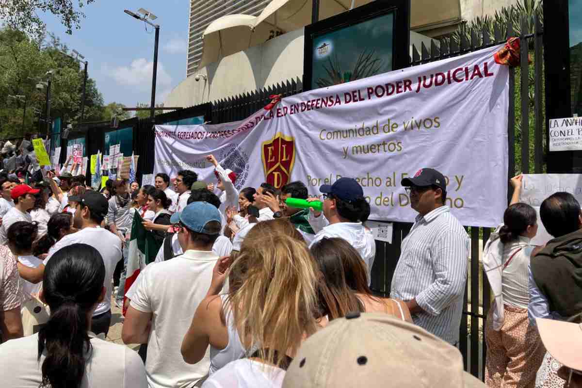 reforma-judicial-estudiantes-marcha-protestas