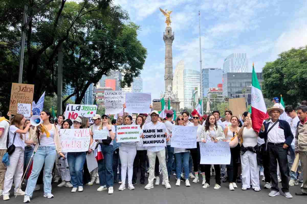 reforma-judicial-estudiantes-marcha-protestas