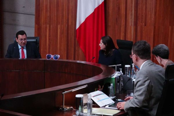 La Sala Superior del Tribunal Electoral resolvió en favor de Miguel Varela este sábado | Foto: Cuartoscuro