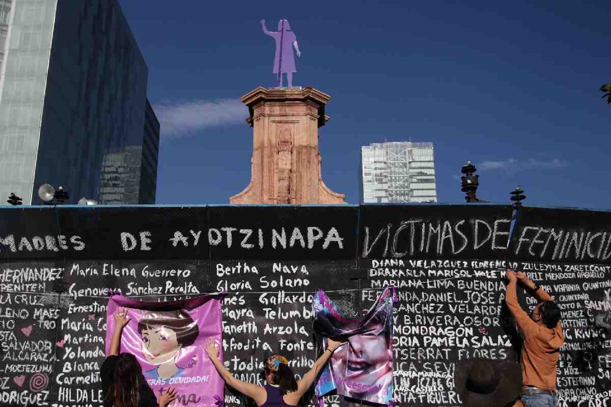 Algunas colectivas se reunirán en la Glorieta de las mujeres que luchan para conmemorar el 25N