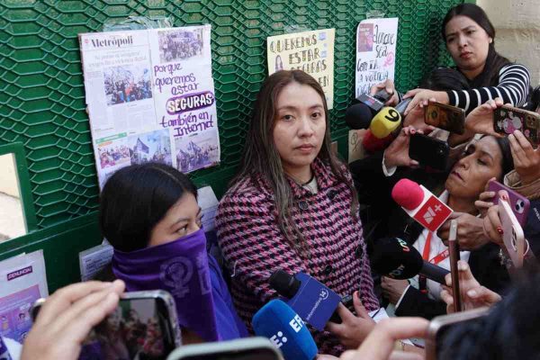Aplazan audiencia de Diego N, acusado de violencia digital; defensa no estudió carpeta de víctima