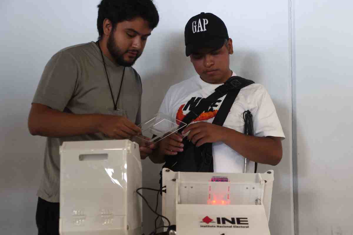 jovenes-voto-eleccion-participacion-ine