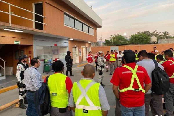 Empresas reanudan actividades en Acapulco tras ataques a repartidores; refuerzan operativos de fuerzas federales