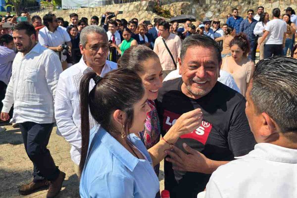 Rector de la Uagro llama a estudiantes a prestar servicio social en albergue de Félix Salgado