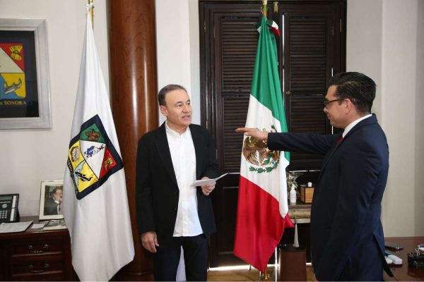 Alfonso Durazo, gobernador de Sonora, da un cargo en su gobierno al hijo de la consejera Guadalupe Taddei