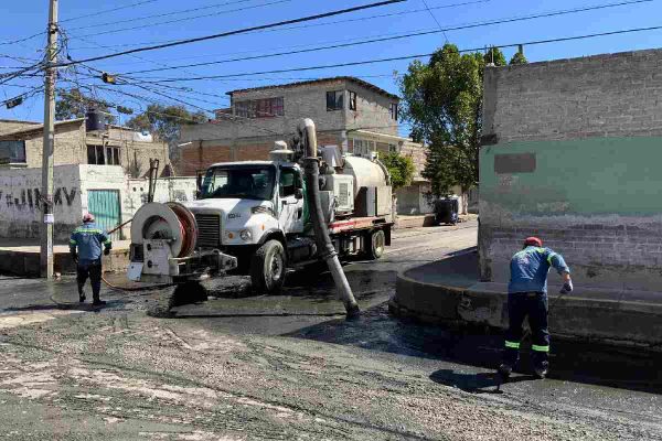 Trabajos de limpieza del municipio de Chalco este lunes | Foto: Gobierno de Chalco