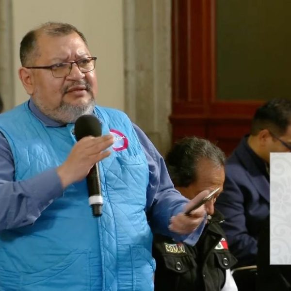 En tres ocasiones, Diario Basta fue elegido para hacer las preguntas iniciales cuando se presentaron proyectos de inversión importantes en México, como los de Netflix, Home Depot y Netflix.