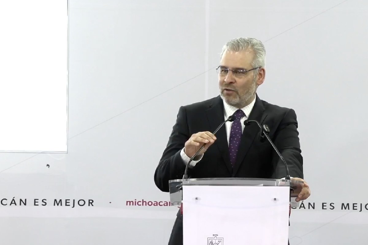 Silvano Aureoles cuenta con ficha roja de la Interpol, revela gobernador de Michoacán