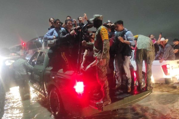 Sube a dos la cifra de muertos por las inundaciones en Reynosa, Tamaulipas; clases se reanudan el martes