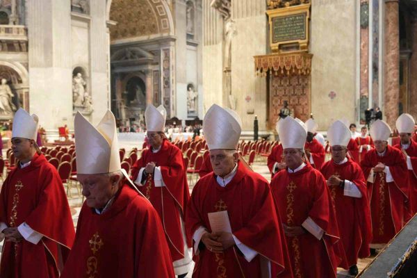 133 cardenales de todo el mundo participarán en el cónclave para elegir al nuevo papa