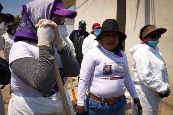 Colectivo de Jalisco exige protección tras homicidio de buscadora María del Carmen Morales y su hijo