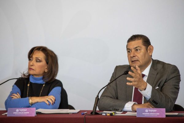 Critica oposición a gobernador de Puebla por exigir a inmobiliaria donación de hectáreas