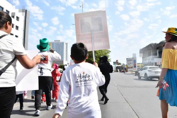 “Ellos piden marchar”: niños de Sinaloa con familiares desaparecidos festejan su día con protesta