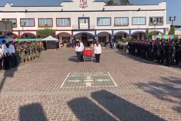 Matan a policía municipal y a elemento de la Guardia tras frustrar asalto en Pinotepa Nacional, Oaxaca